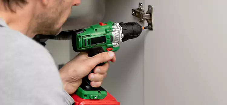 Commercial Door Hinge Repair Santa Clarita