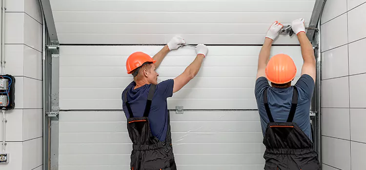Choose Us for Your Garage Door Needs in Santa Clarita