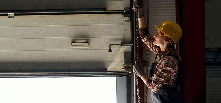 Addressing Common Garage Door Stoppage Issues in Santa Clarita, CA